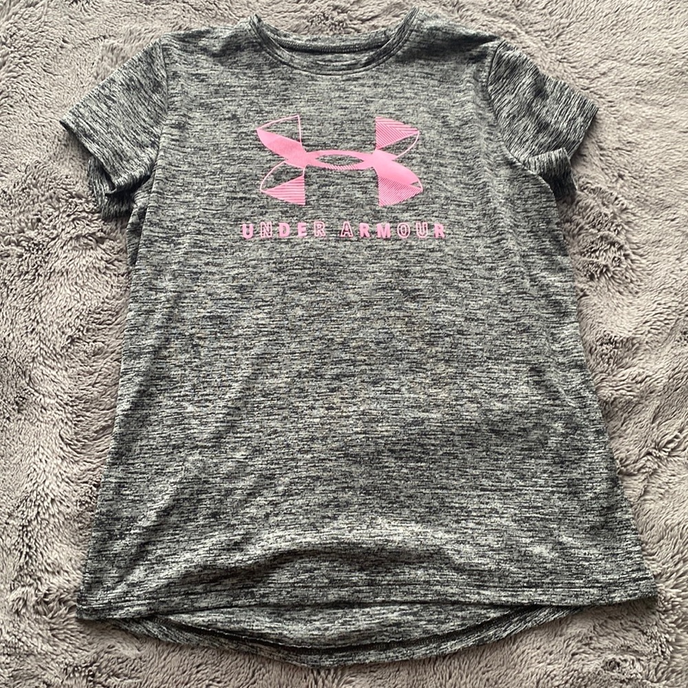 Under Armor Tshirt